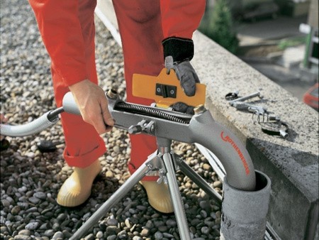 Устройство для захода спирали, применяется с прочистной машиной R600 Устройство для захода спирали, применяется с прочистной машиной R600